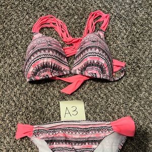 Pink and Black push-up top pattern bikini